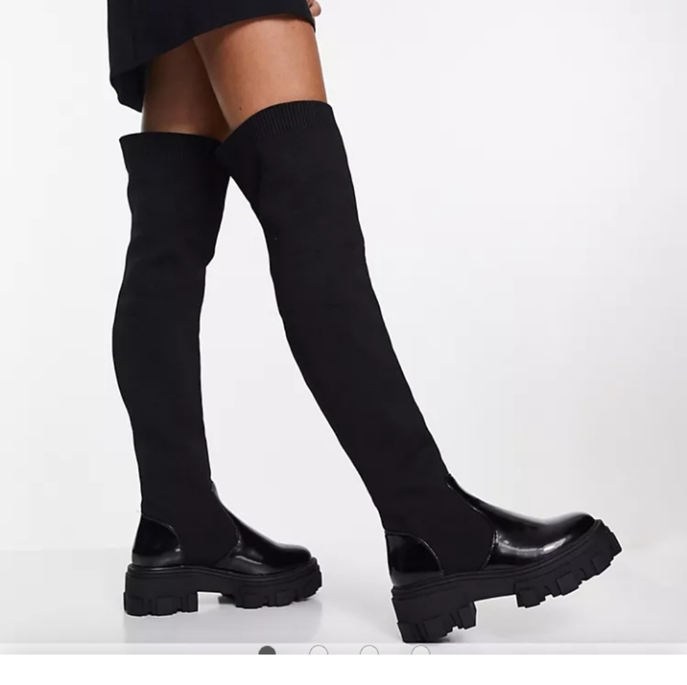 ASOS DESIGN Wide Fit Kimmy flat chunky over the knee boots in black sz 9